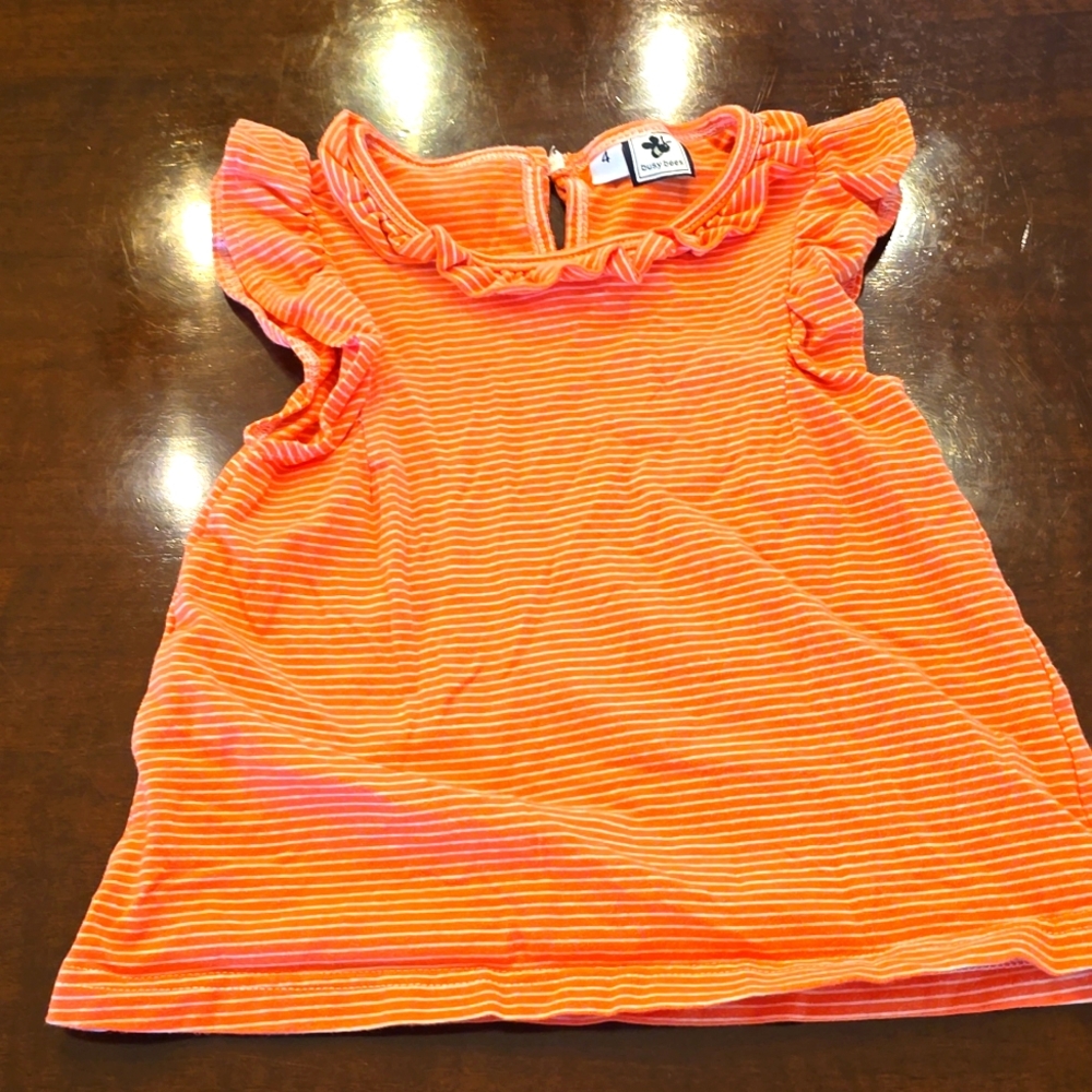 Nwot Busy bees shirt